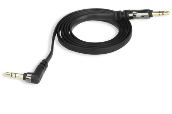 Scosche Audio Plug Cable, 3.5mm, for iPod/MP3 Players, 3-ft